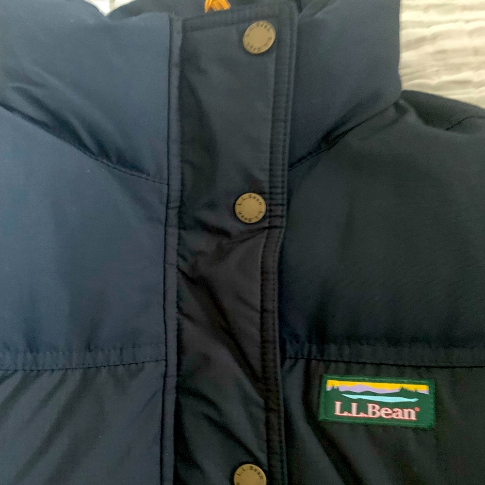 L.L. Bean womens classic mountain down coat